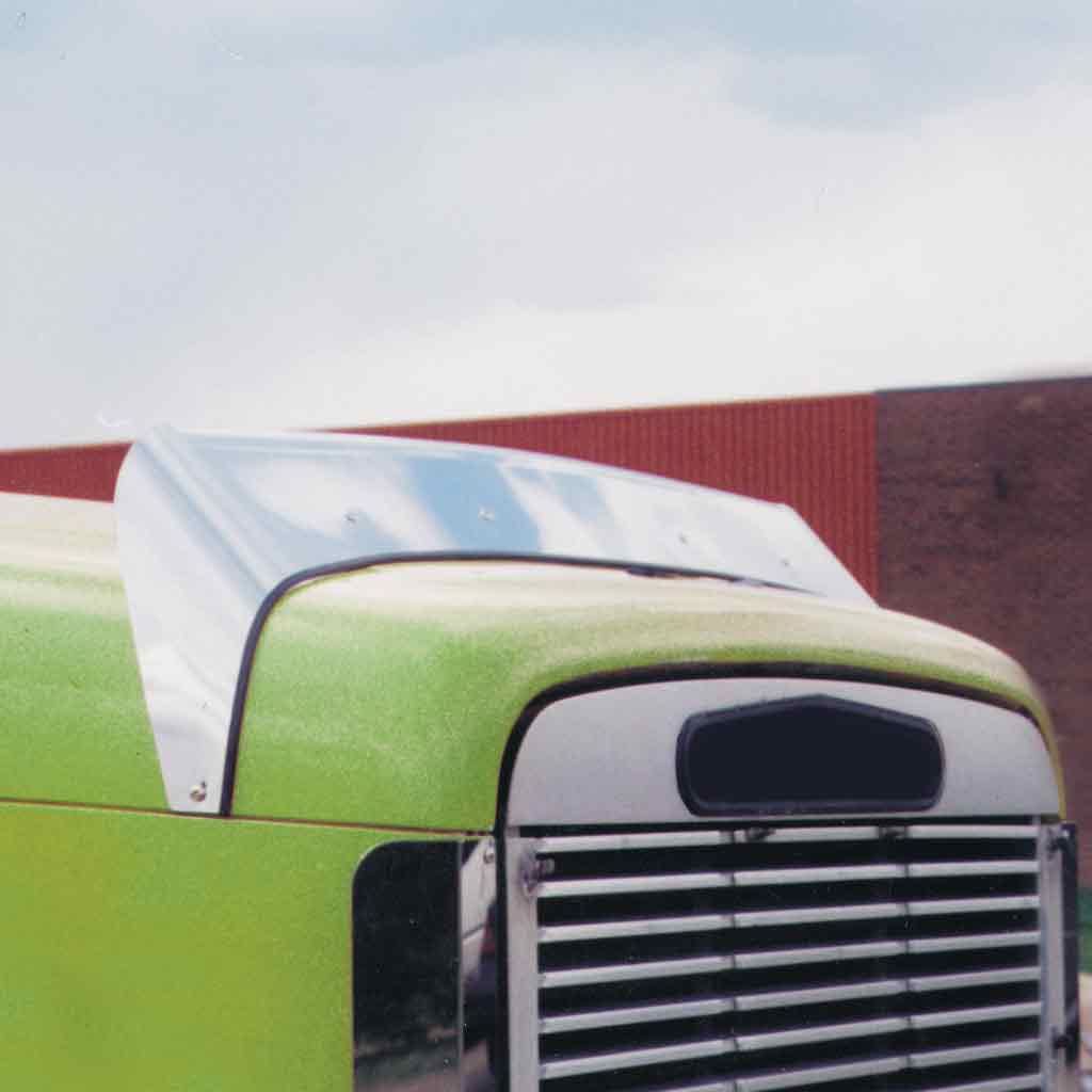 Freightliner 120 (1991+) Stainless Steel Bug Shield
