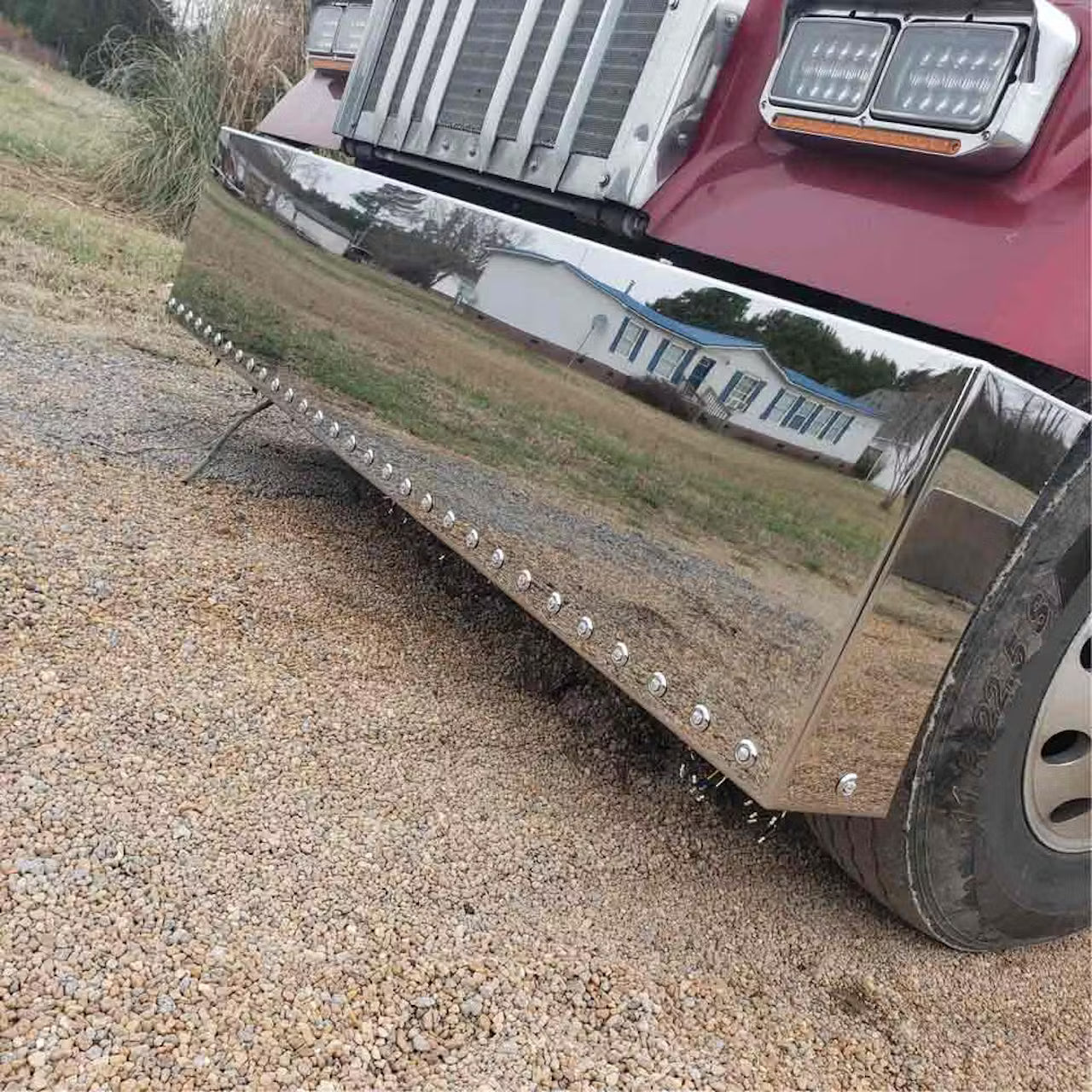 20" Kenworth T800 Custom Bumper American Eagle with 11 Slotted Lights Included