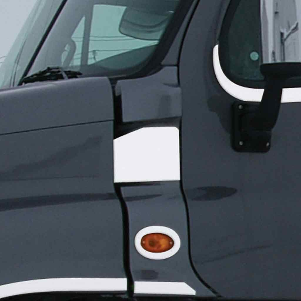 Freightliner Cascadia Hood Latch Trim (All Years)