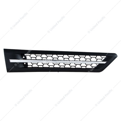 Passenger Intake Grill 18+ Cascadia