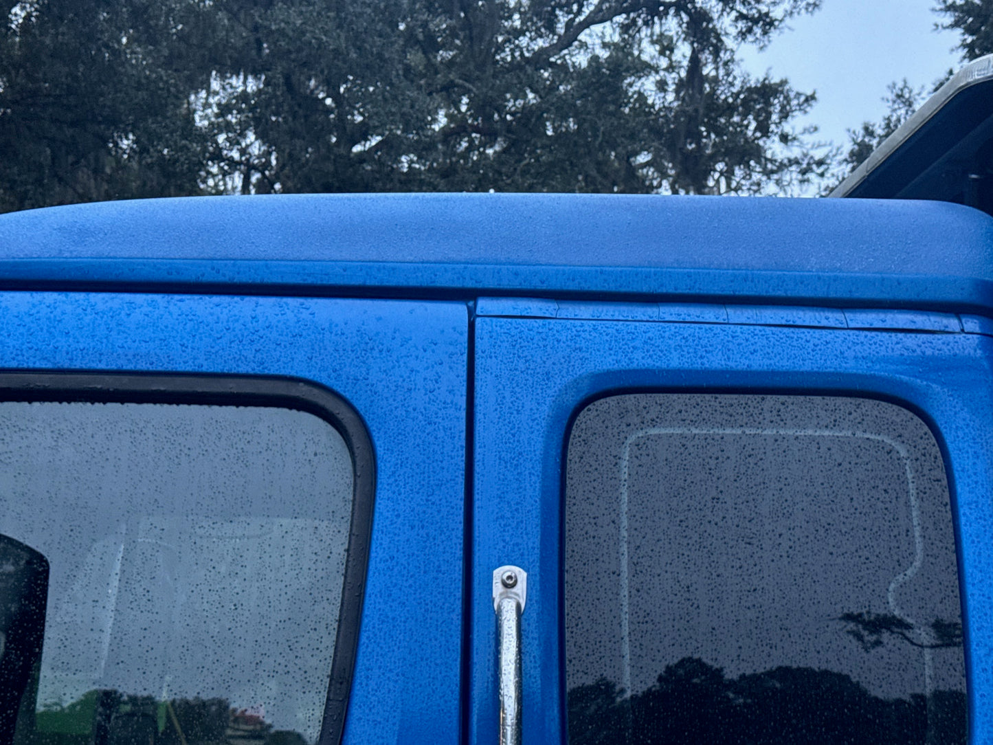 Freightliner Raised Roof M2 106 - M2 112 13.5" Drop Visor 2006 & Up