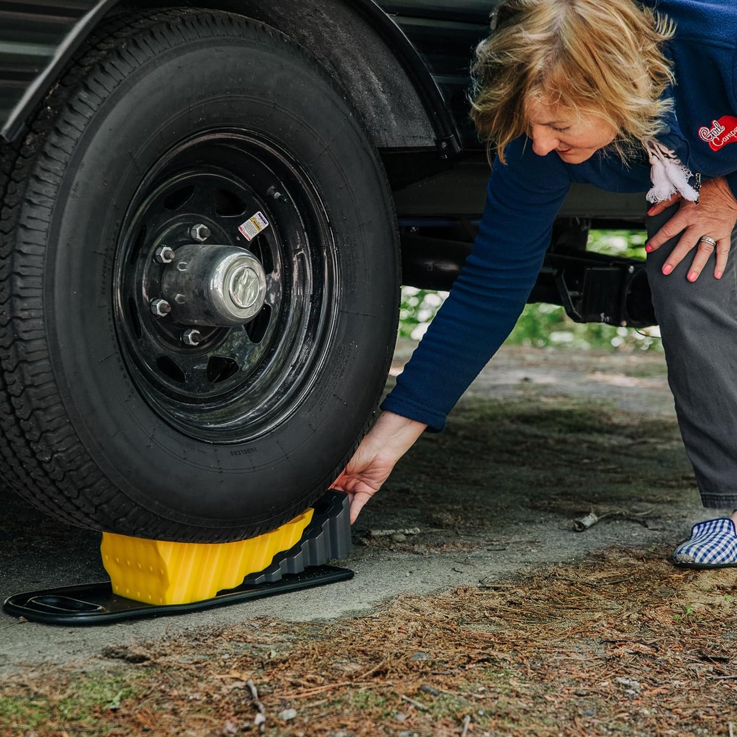 Curved Leveler & Wheel Chock