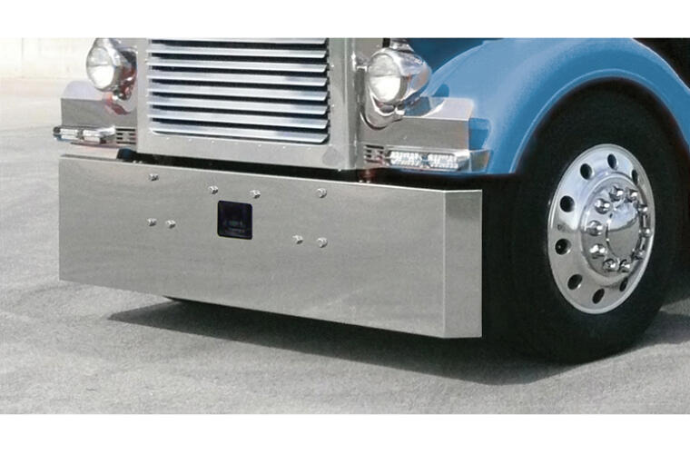 18" Miter Peterbilt 379 Stainless Steel Bumper with Tow Hole