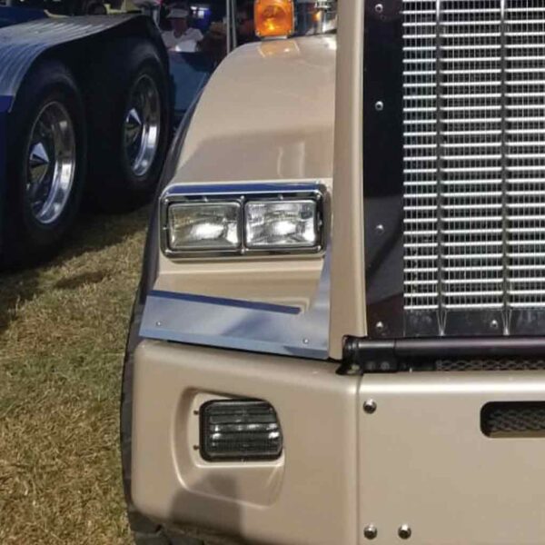 Kenworth 800 Aerocab Curved Glass Fender Headlight Guards (2007+)