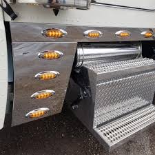 12+ W900 Cowl M1 Clear Lts